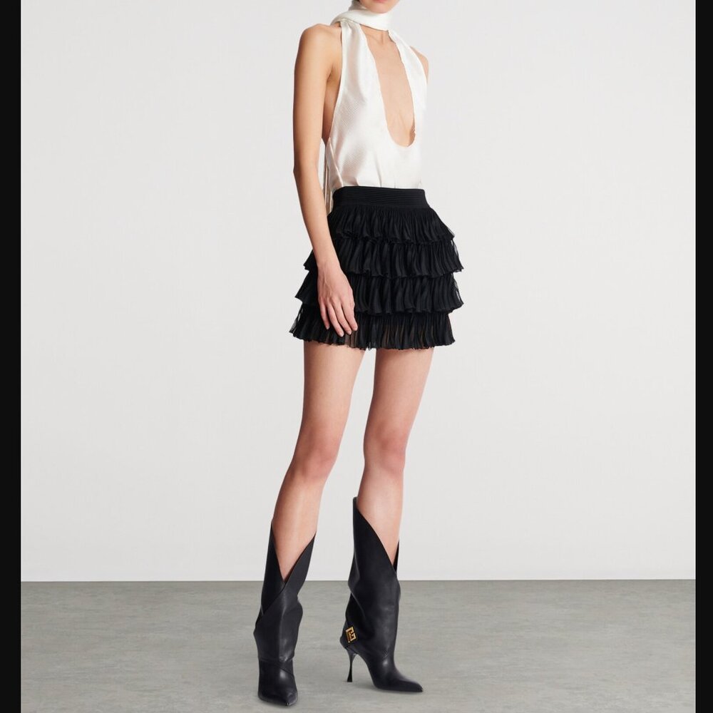 NEW WITH TAGS!!! Balmain Ruffle Knit Mini Skirt - Size 40FR 8US